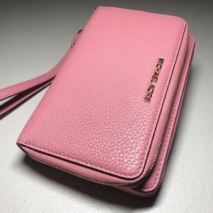 Michael Kors ADELE LG Flat Leather Phone case